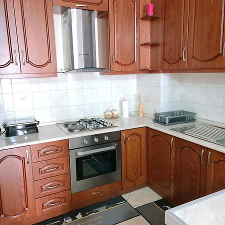 Erin Apartments Vlorë エクステリア 写真