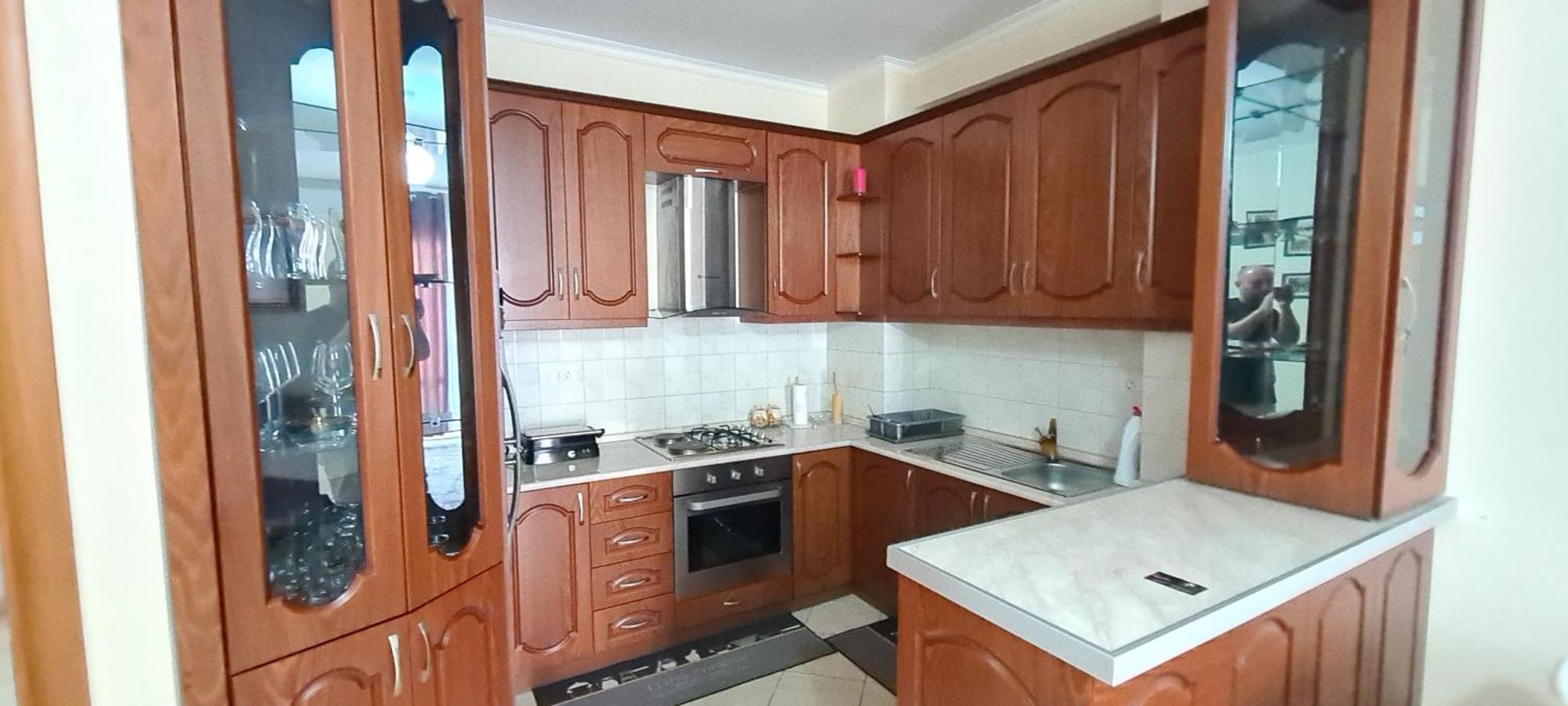 Erin Apartments Vlorë エクステリア 写真